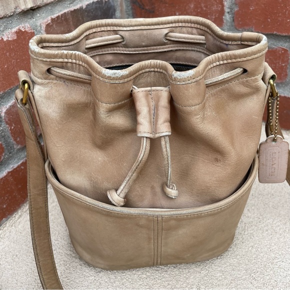 VTG COACH All Leather drawstring bucket bag in Natural/Neutral | USA 🇺🇸 1998 - Picture 6 of 11